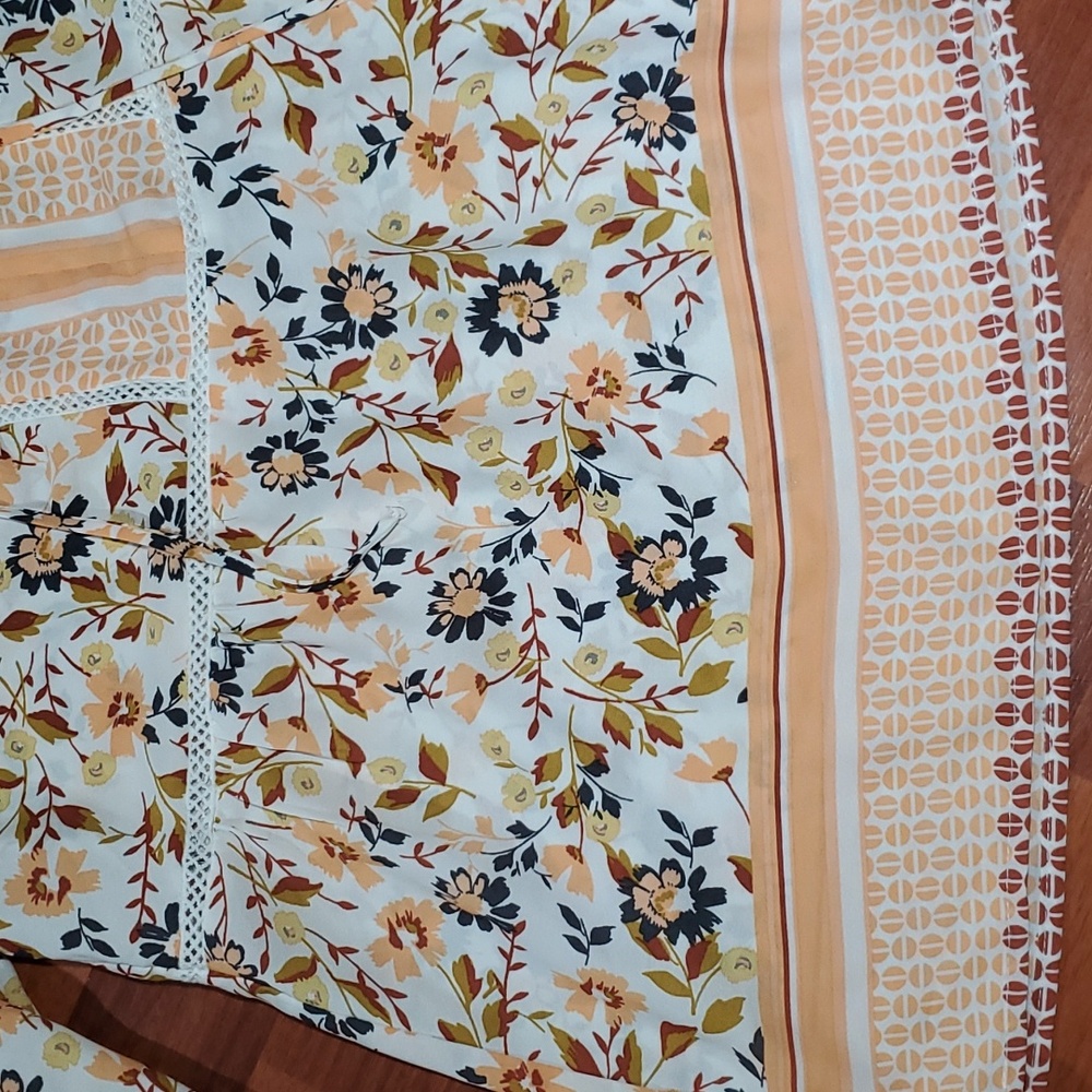 Fever floral top - Picture 4 of 8